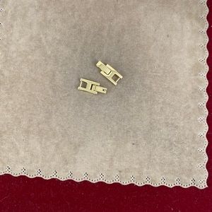 Increase the length of your Watch with a watch link extender 4mm